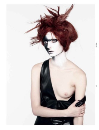 The concept of Illustrations by René Gruau in Dazed and Confused fashion story_7
